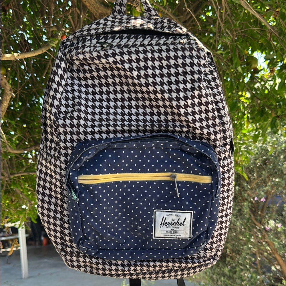 Herschel Backpack with Houndstooth Design